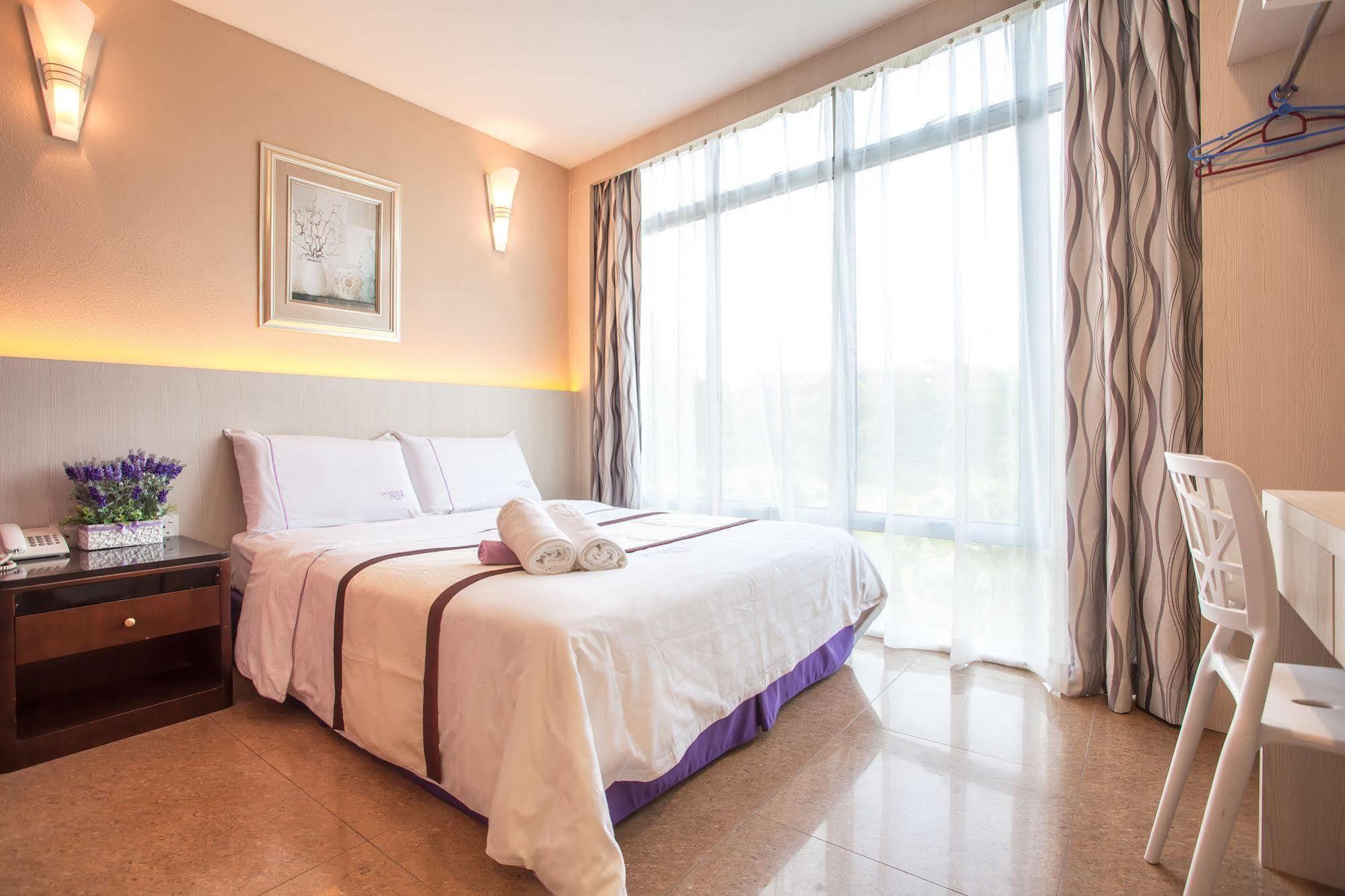 Hotel Zamburger Lavender Nusa Johor Bahru Eksteriør billede