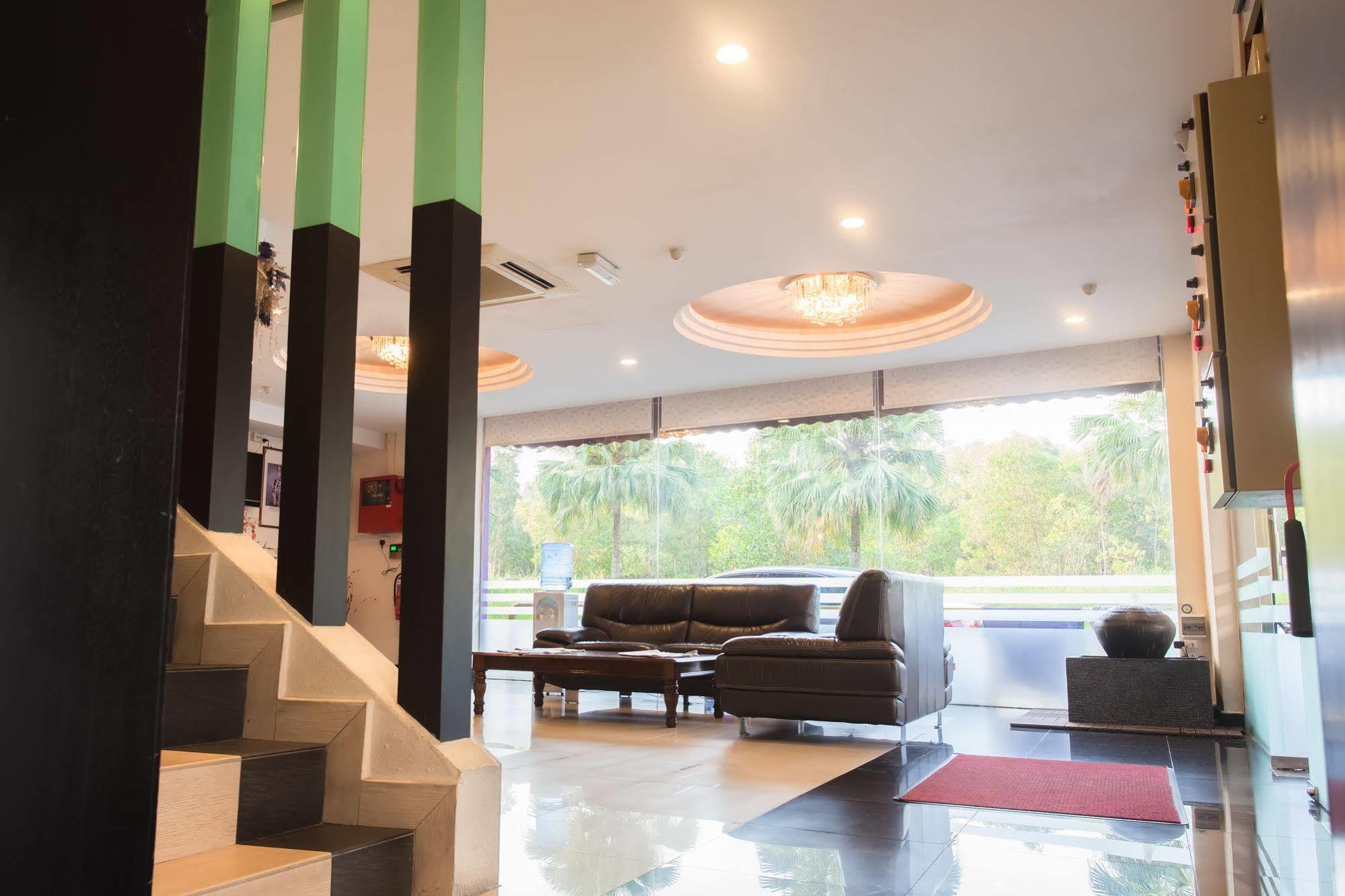 Hotel Zamburger Lavender Nusa Johor Bahru Eksteriør billede